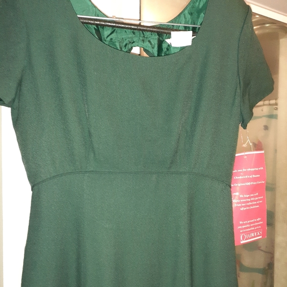 Jeffrey and Dara Evenings Dark Emerald Gown sz 8 - Picture 2 of 3